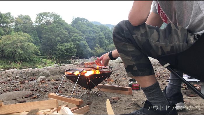 スノーピーク焚き火台Sレビュー【日本で最初に焚き火台という文化を 